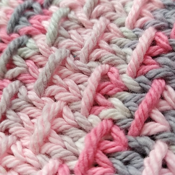 Hand Knit Baby Bib - Picture 4 of 5